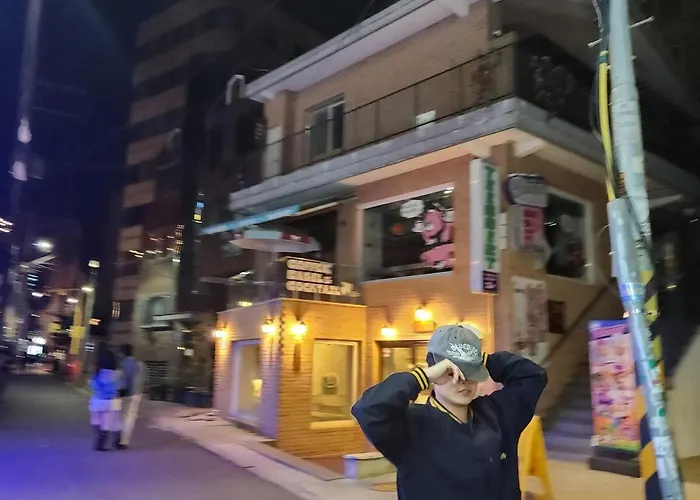 아파트 홍익대학교 2룸 4침대 1인1침대 서울특별시