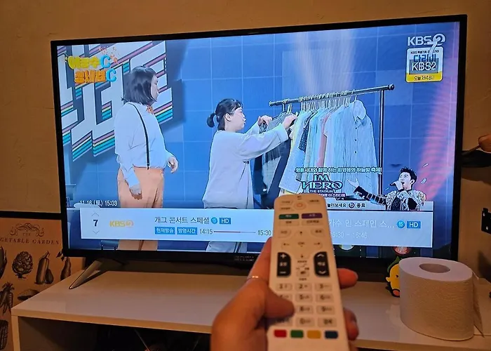 홍익대학교 2룸 4침대 1인1침대 아파트